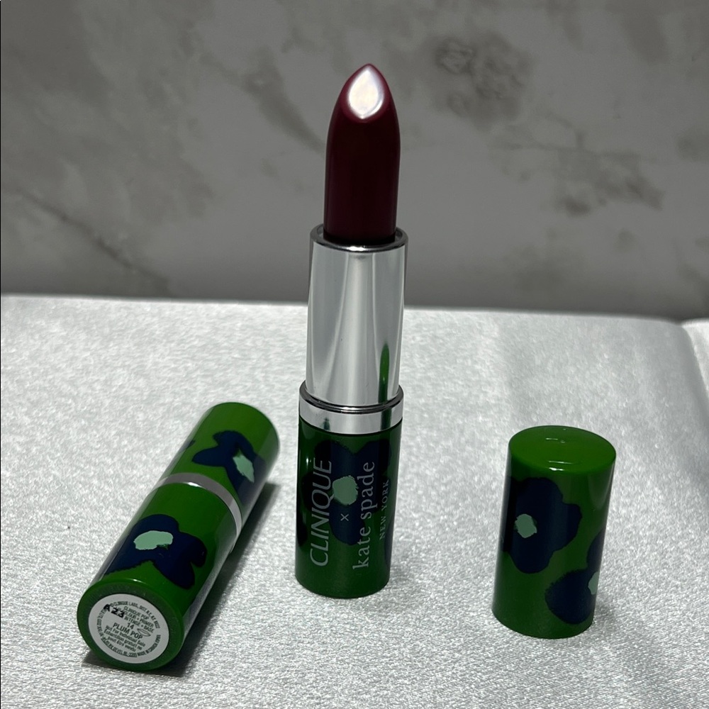 Pack of 2 Clinique X Kate spade lipstick color (14 plump pop)